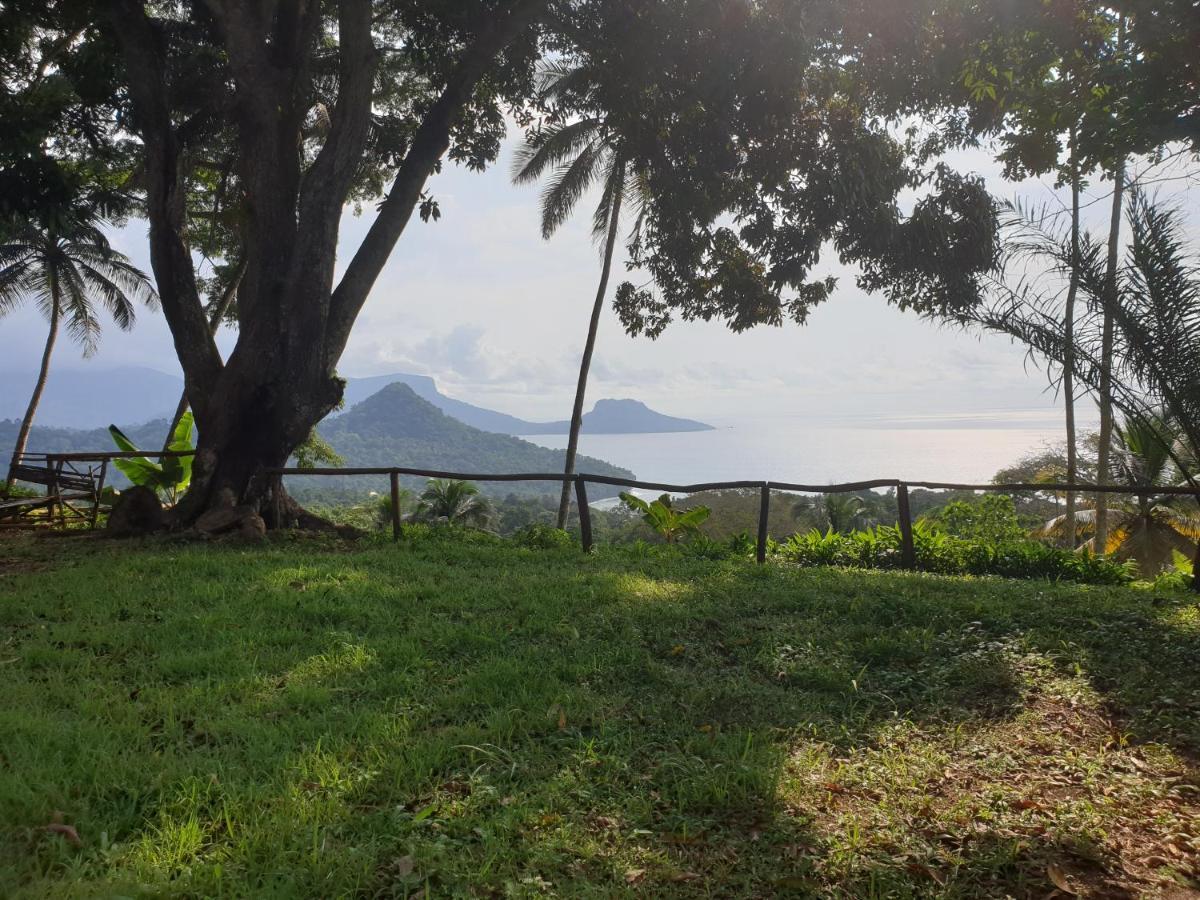 World'S View Wild Camping Salaszoi, Principe Island Santo António Esterno foto
