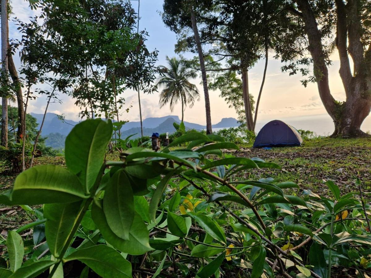 World'S View Wild Camping Salaszoi, Principe Island Santo António Esterno foto