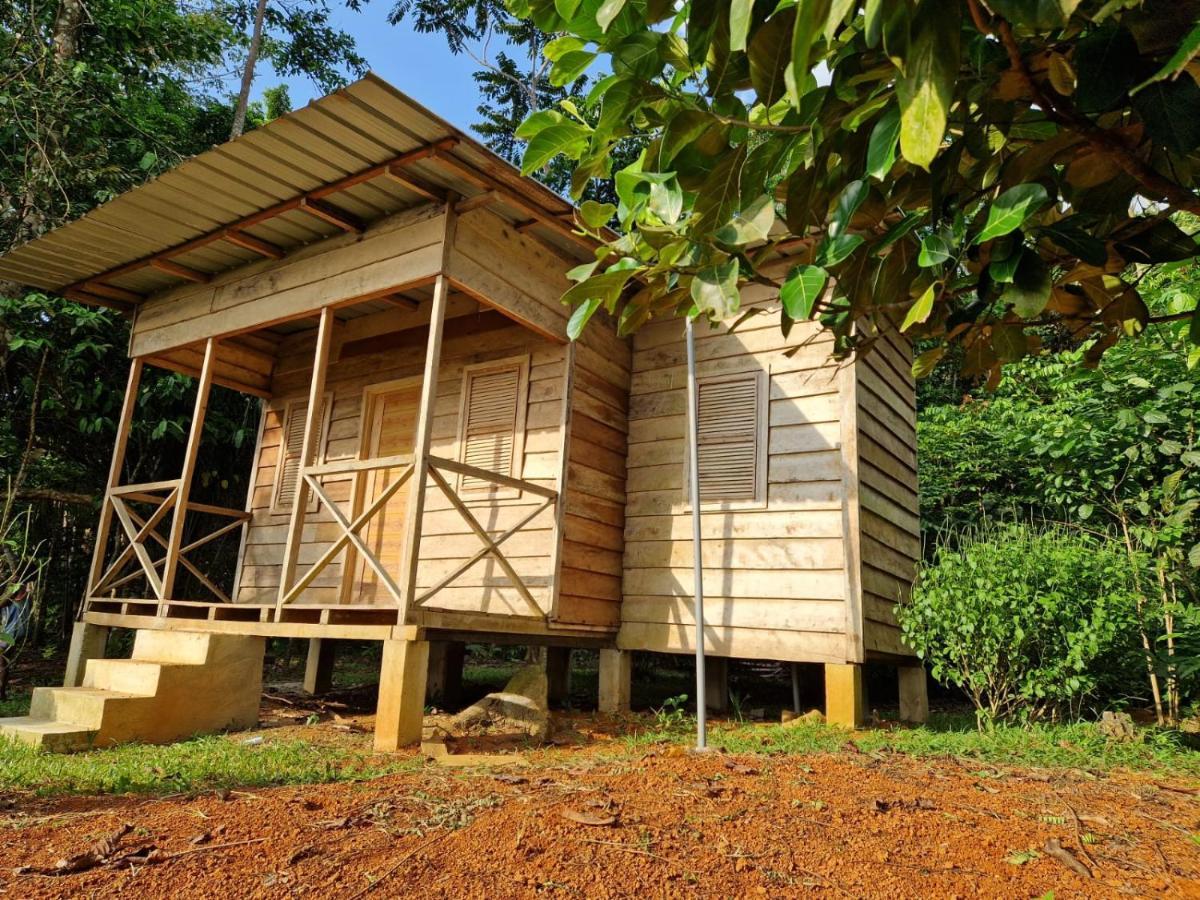 World'S View Wild Camping Salaszoi, Principe Island Santo António Esterno foto