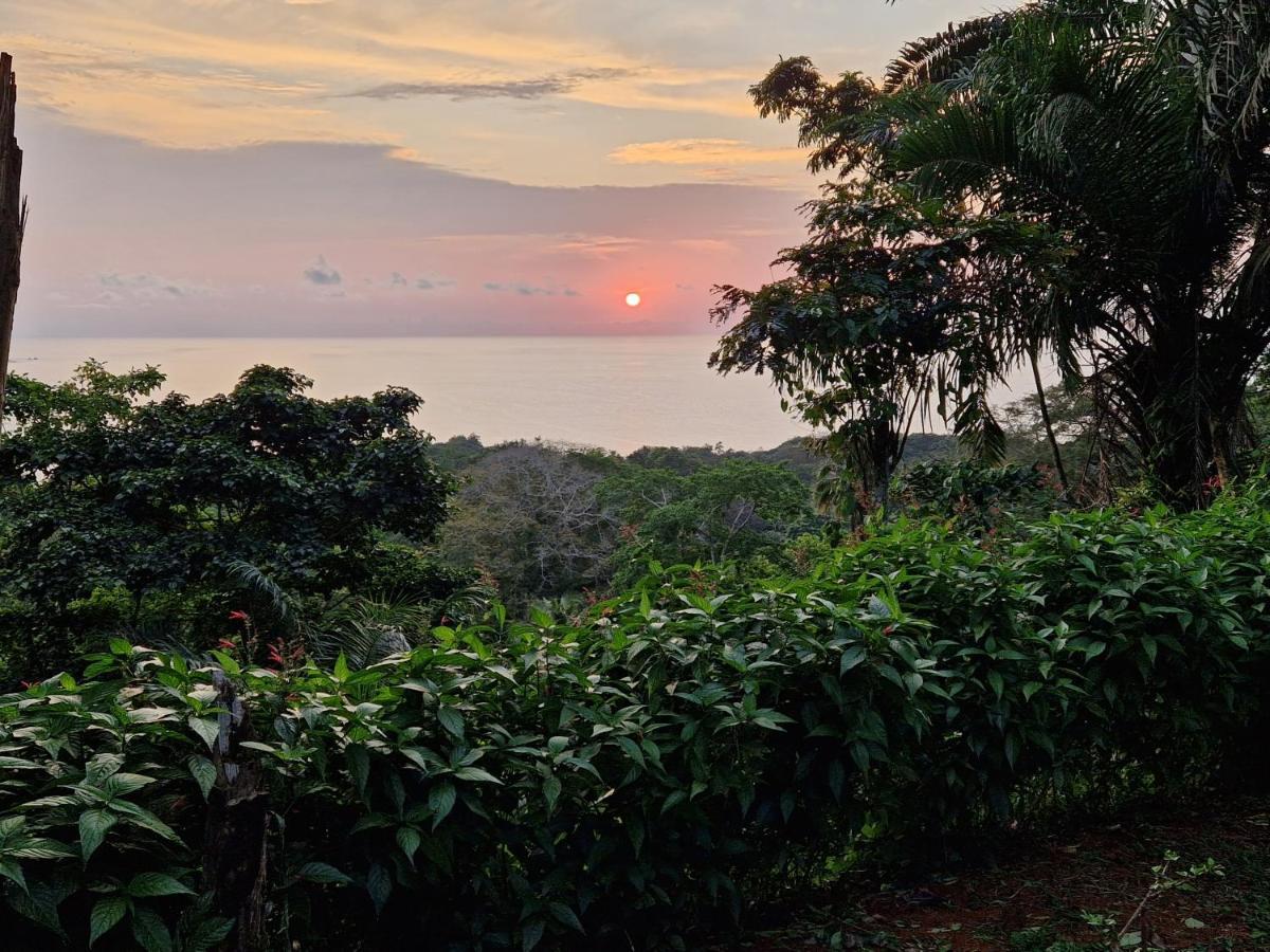 World'S View Wild Camping Salaszoi, Principe Island Santo António Esterno foto
