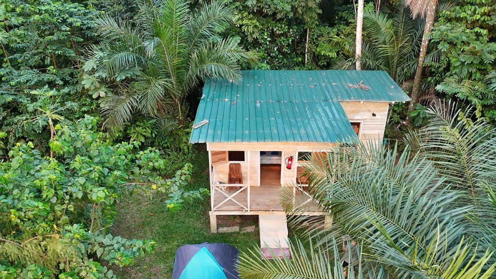 World'S View Wild Camping Salaszoi, Principe Island Santo António Esterno foto